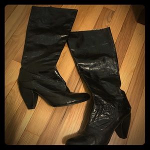Faryl Robin Knee boots